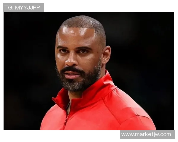 火箭队主教练遭遇舆论指责，球队冲击季后赛受挫